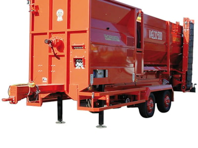 Masini de sortare pentru compost  Caravaggi VAGLIO 3000 - motor Diesel