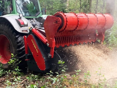 Tocator forestier - Tractor  UtilMAX SEPPI MAXISOIL 250 - tractor 300 - 500 Cp