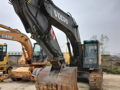Excavator senile Volvo EC 290 LC de vanzare