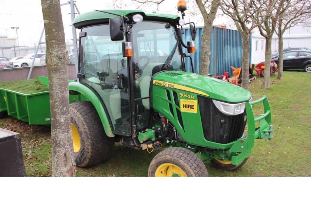 Specificatii Tractor Mic John Deere 3045R de vanzare 239501 UTILBEN