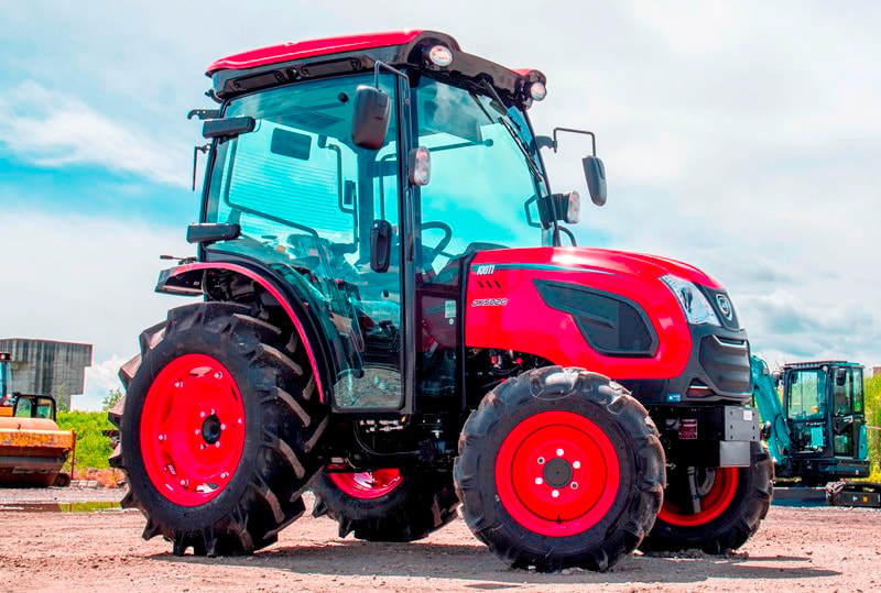 Tractor Kioti seria DK &ndash; robust și puternic pentru ferme mici și medii